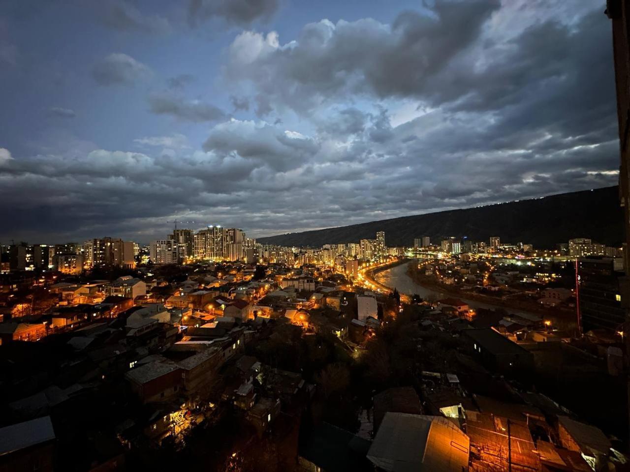 Apartments With View Tbilisi Exterior foto